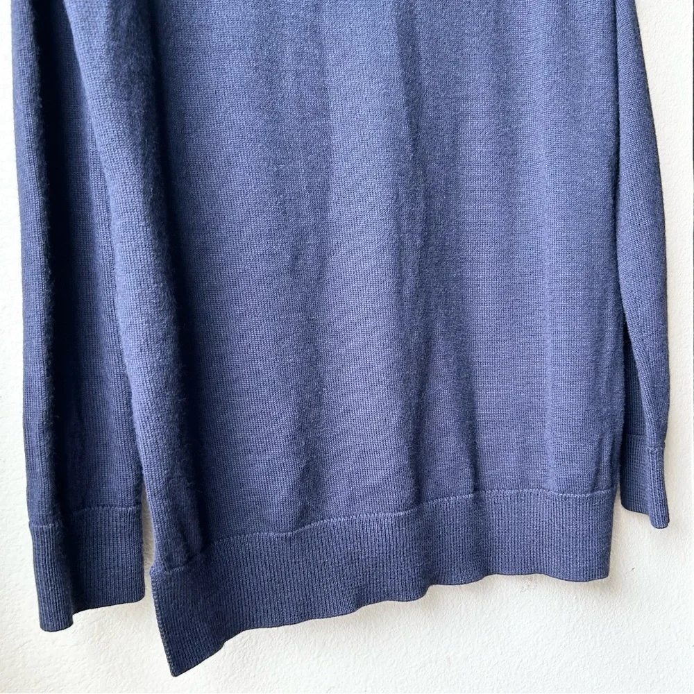 Aritzia Babaton Navy Blue Gunnar Pullover Knit Sweater Wool Step Hem Sz 2